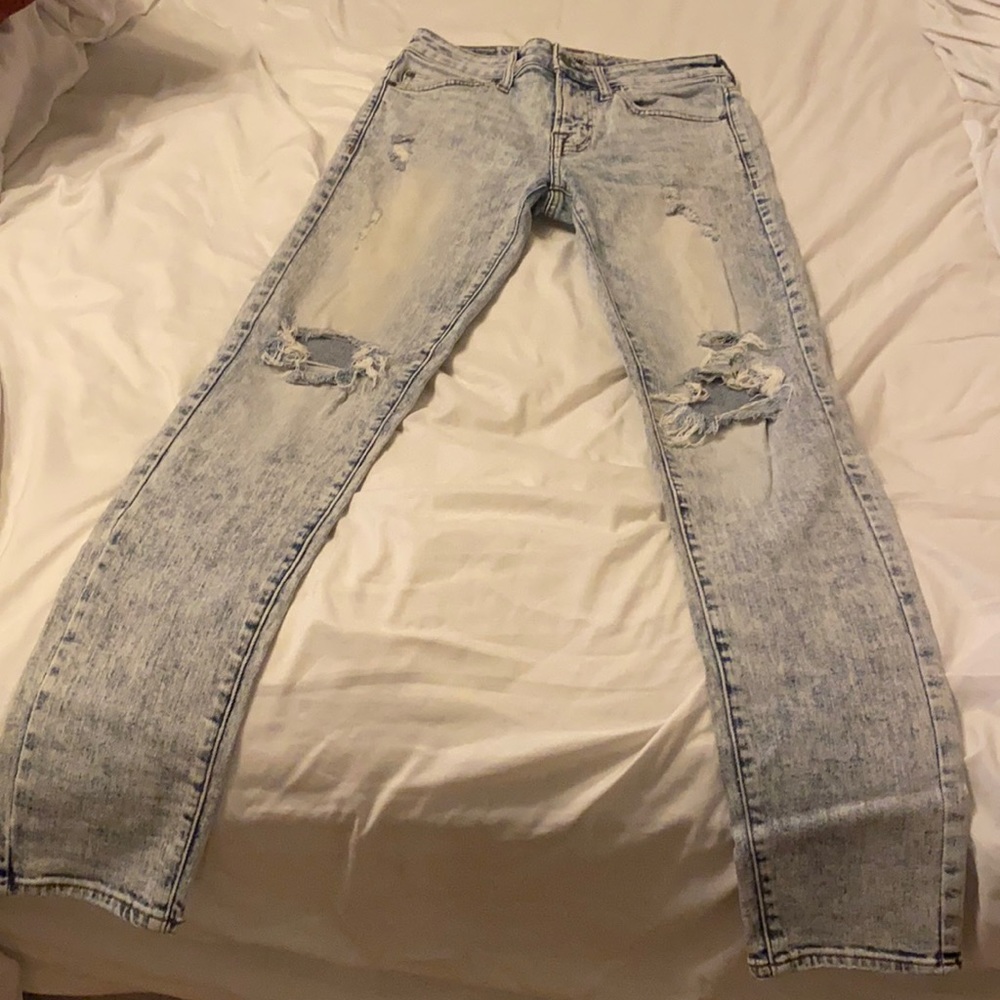 Men’s AE skinny jeans size 28 x 32